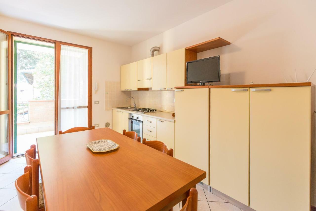 Le Terrazze Apartments ليدو دي سبينا المظهر الخارجي الصورة