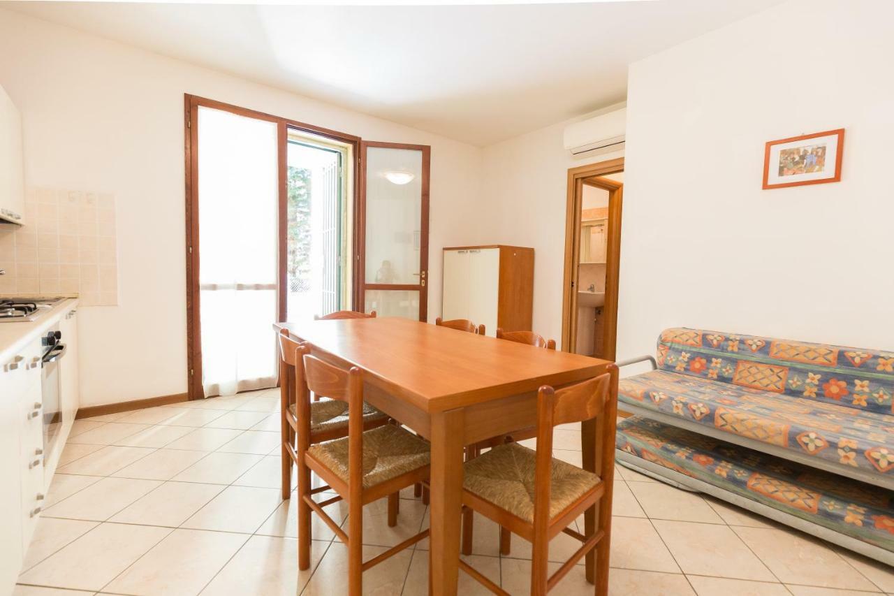 Le Terrazze Apartments ليدو دي سبينا المظهر الخارجي الصورة